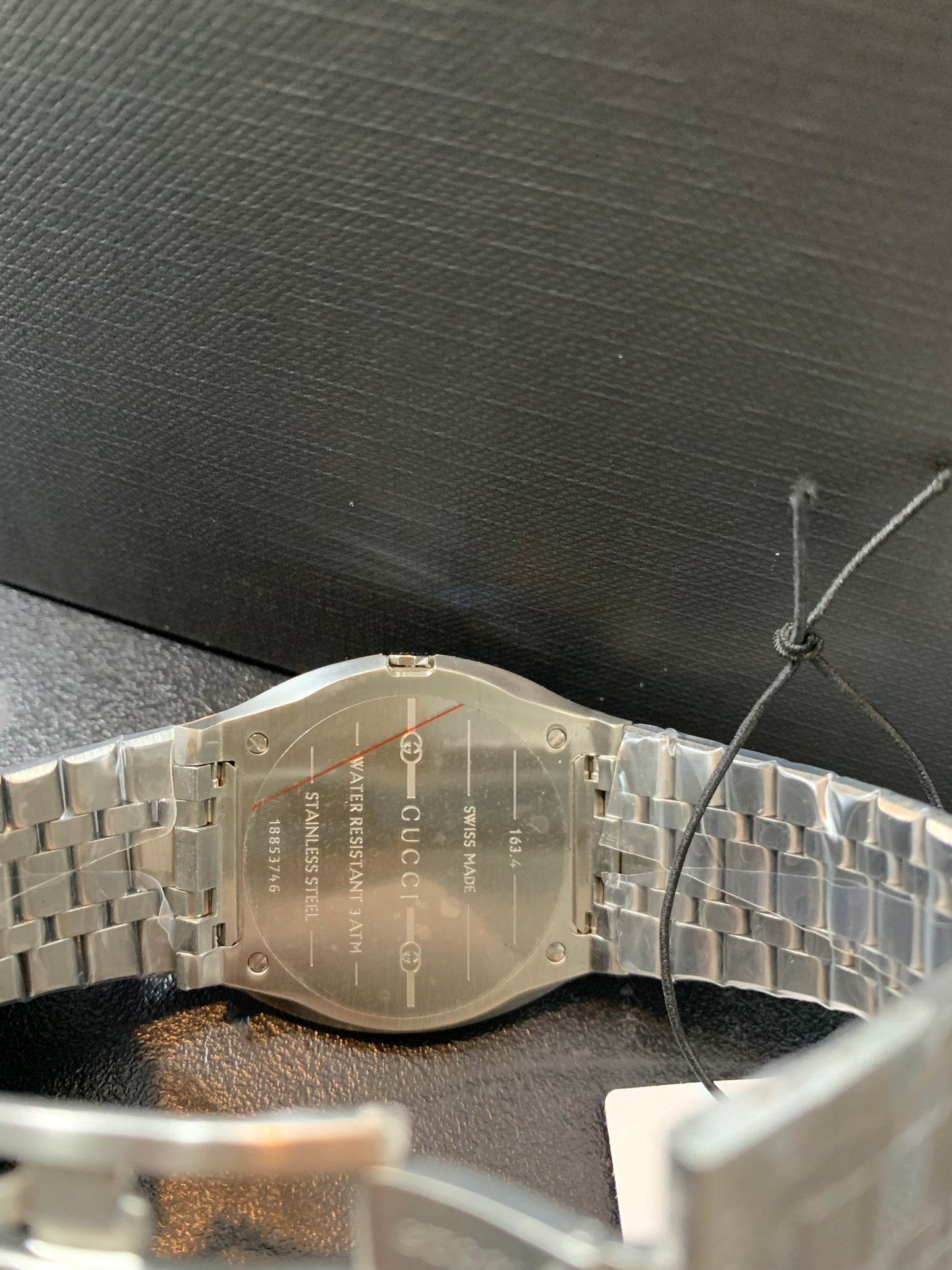 Gucci Slim Edition Silver Chain Quartz 38mm