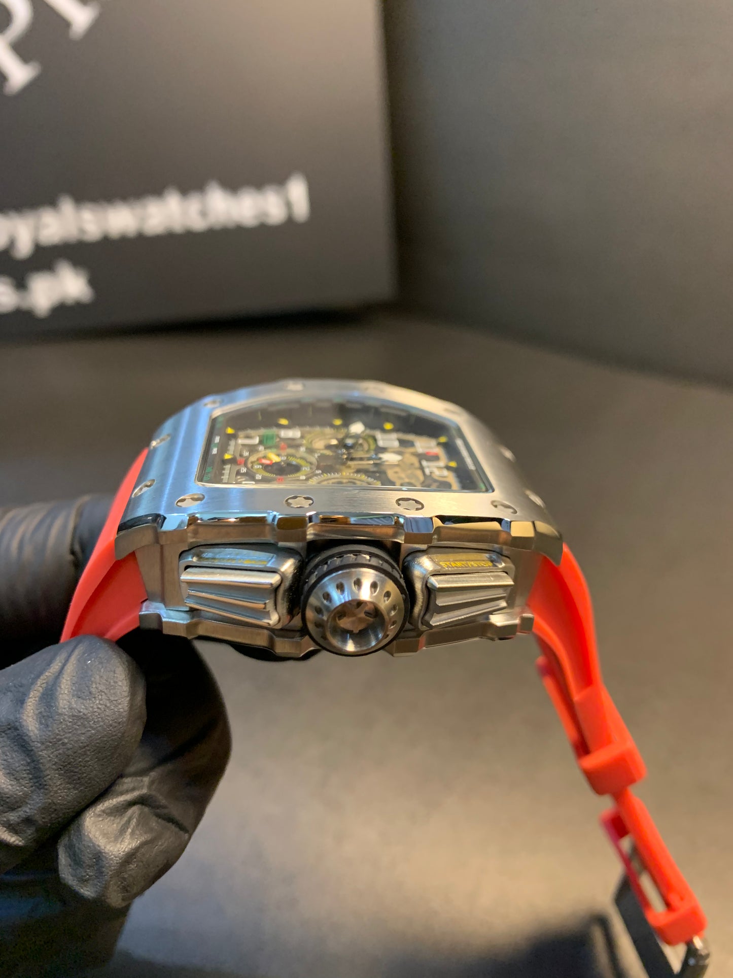 Richard Mille Red Chronograph 43mm ⌚