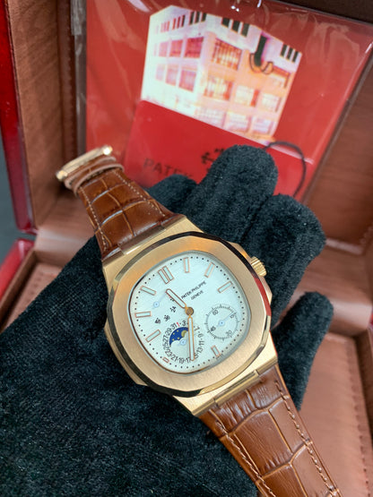 Patek Philippe Nautilus Power Reserve Moonphase Automatic 41mm