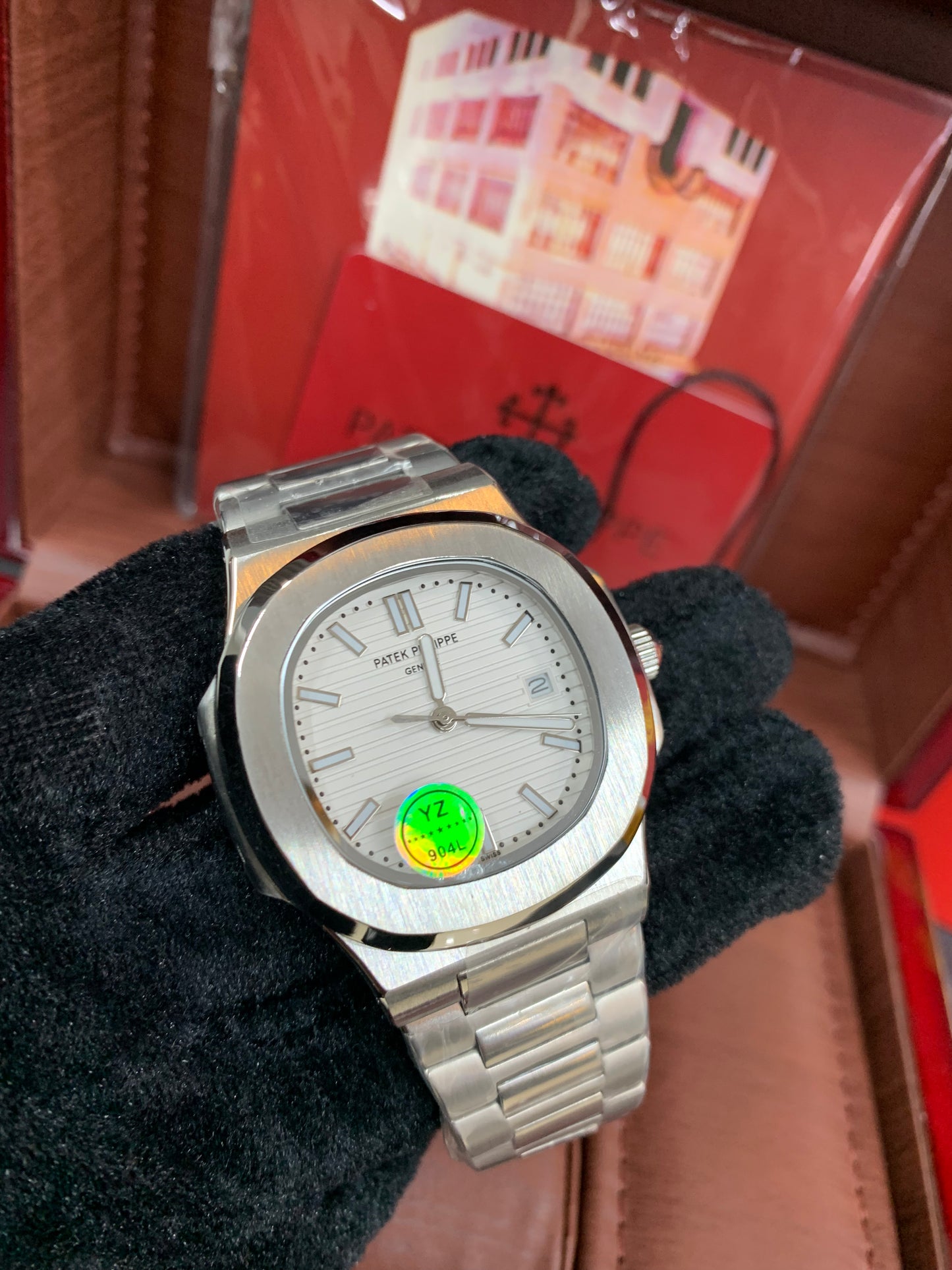 Patek Philippe Nautilus White Dial  Automatic 41mm