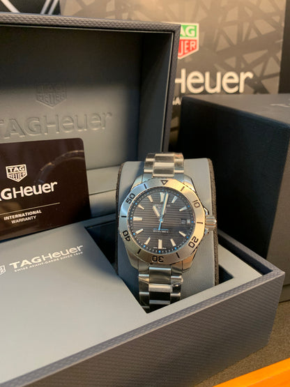 TAG Heuer Aquaracer Smokey Black 40mm
