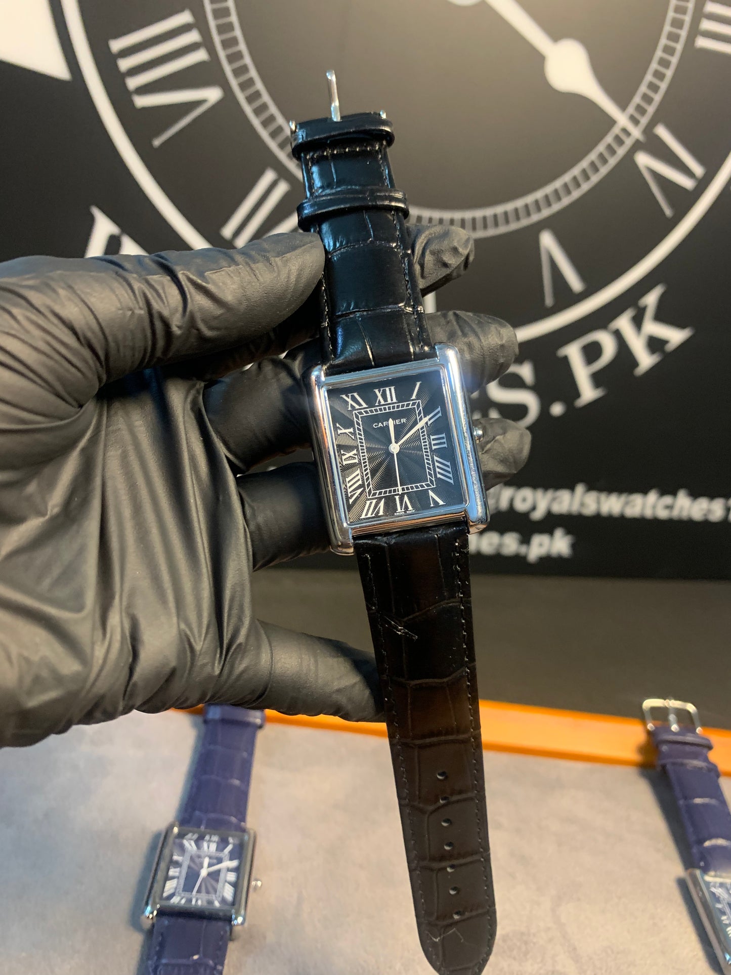 Cartier Tank Black Leather Quartz