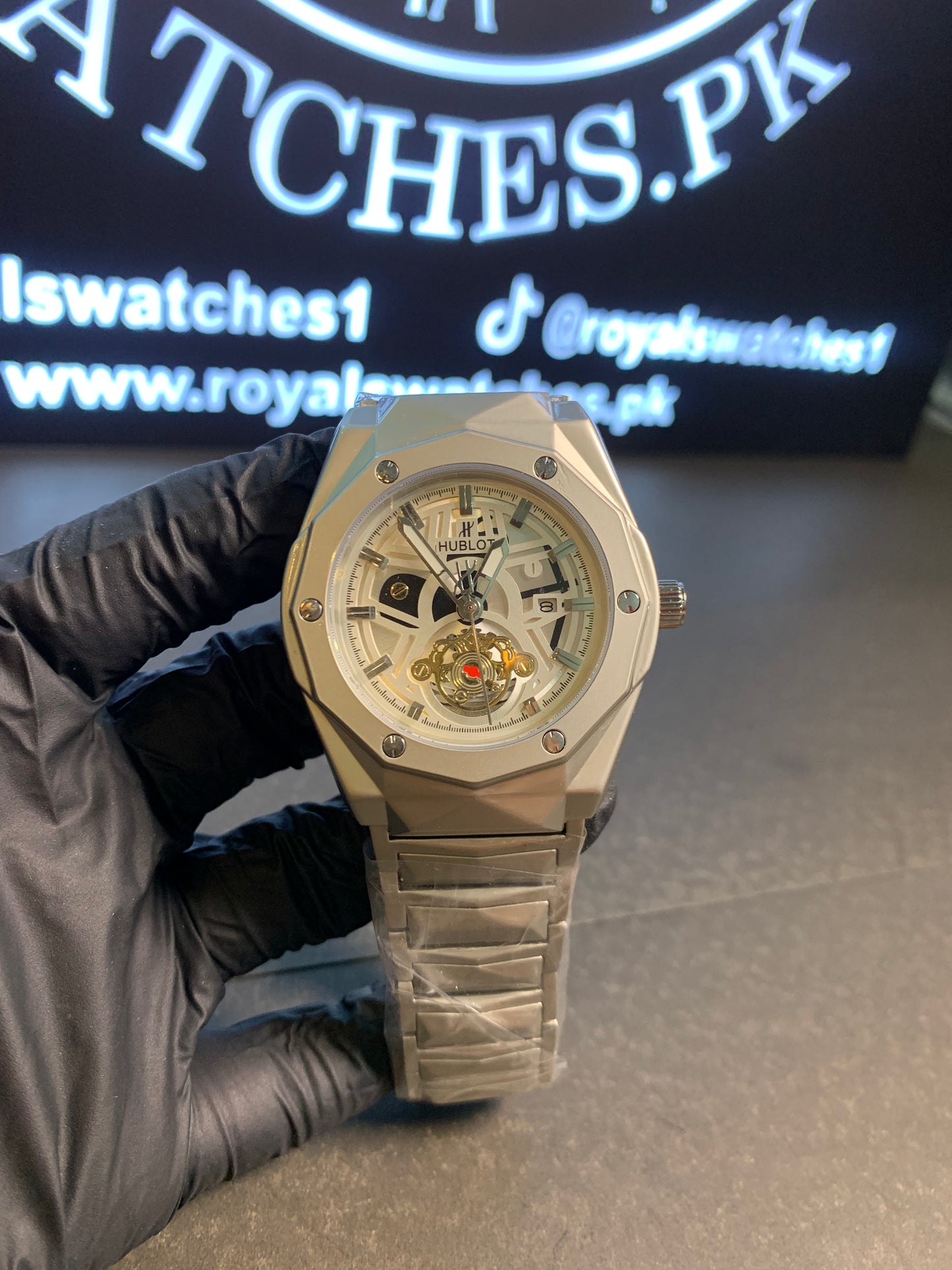 Hublot Silver Chain Semi-Auto