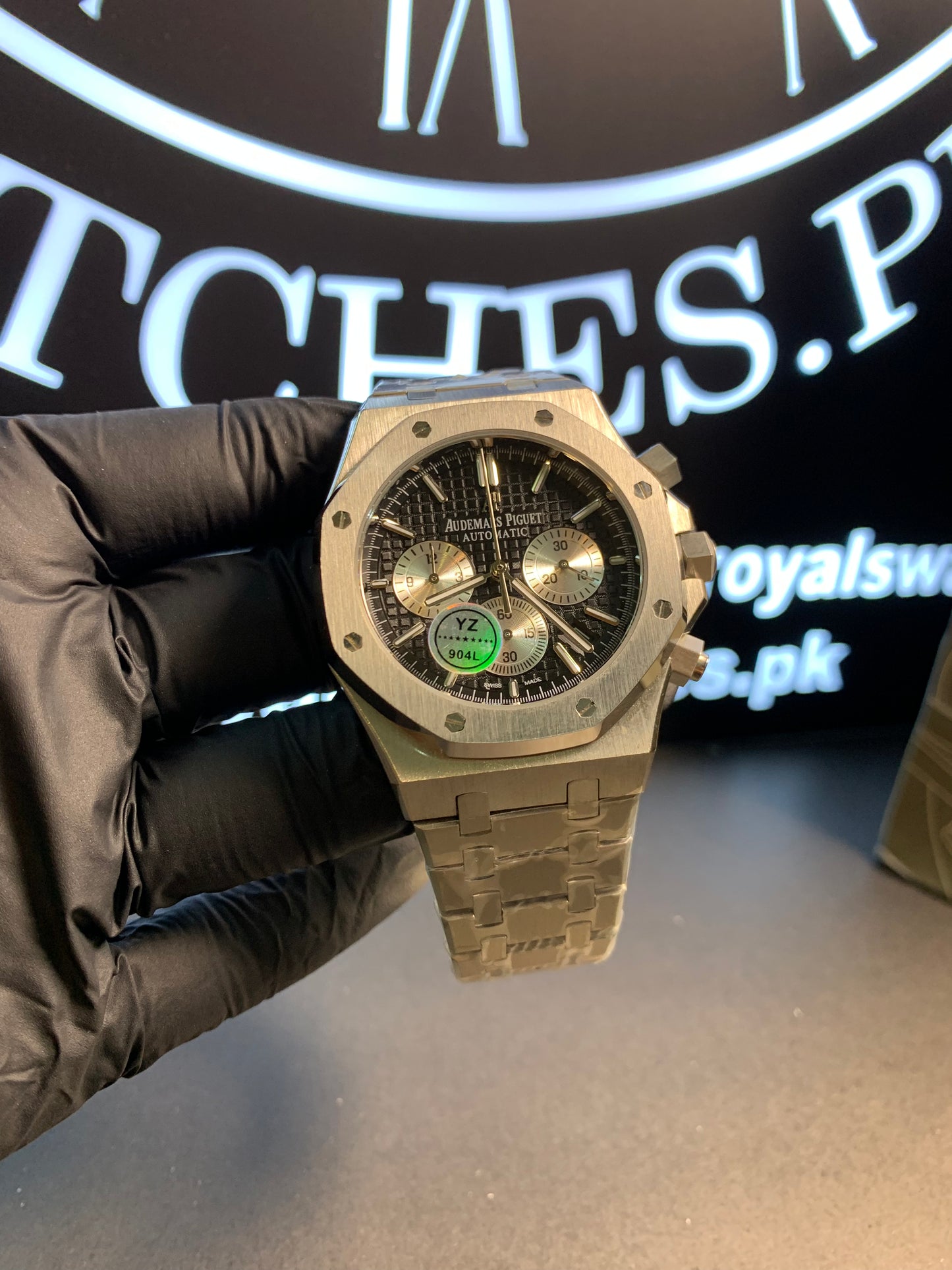 Audemars Piguet Chronograph Black Dial Silver Chain 41mm Stopwatch funtional