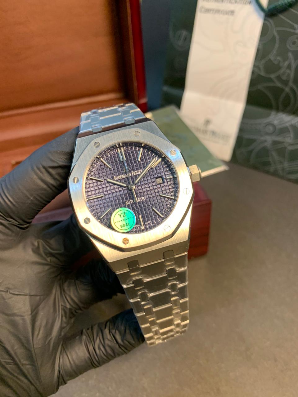 Audemars Piguet Automatic 41mm – Silver Chain, Blue Dial Luxury