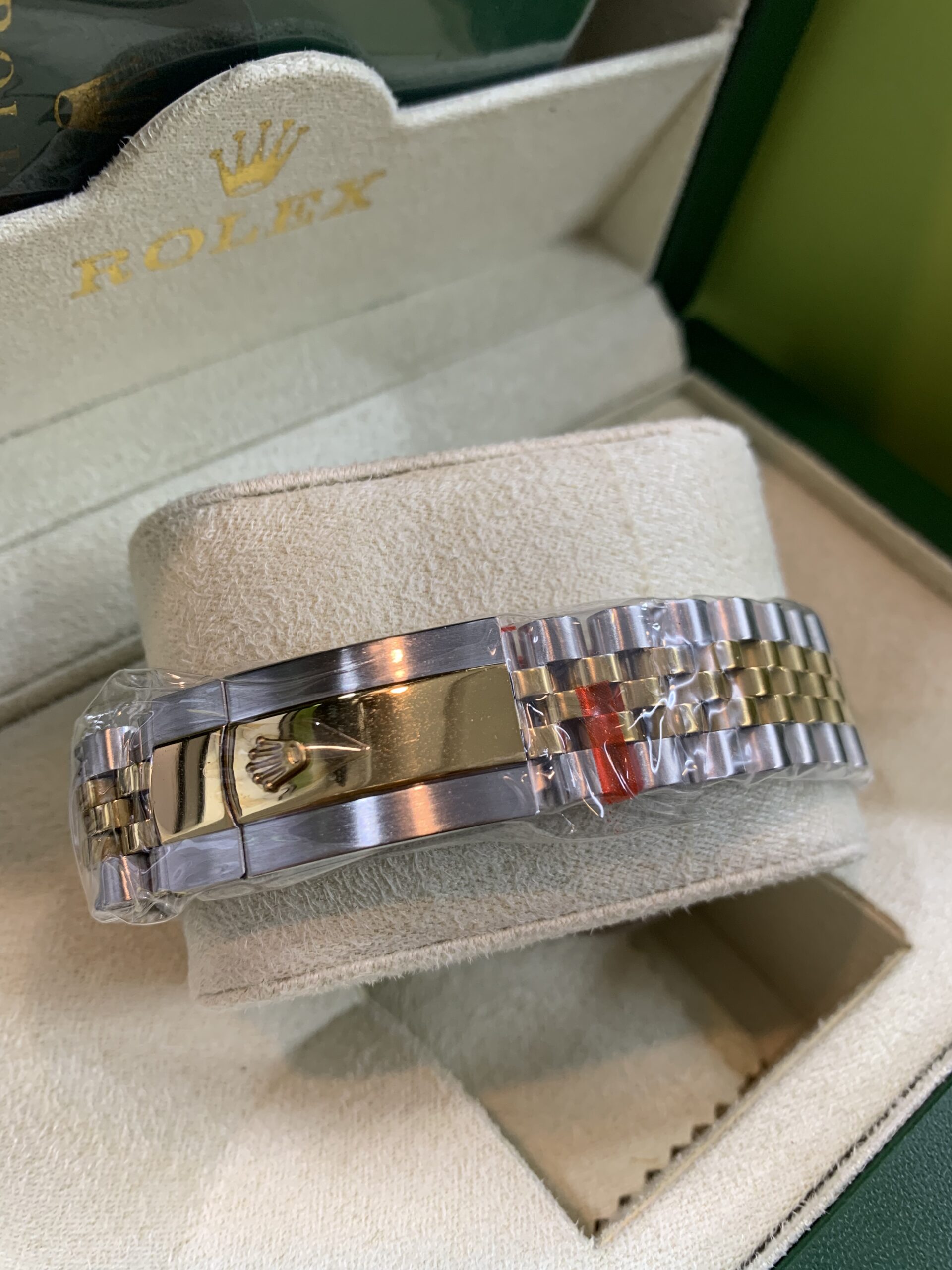 ROLEX DATEJUST AUTOMATIC TWO TONE SILVER DIAL