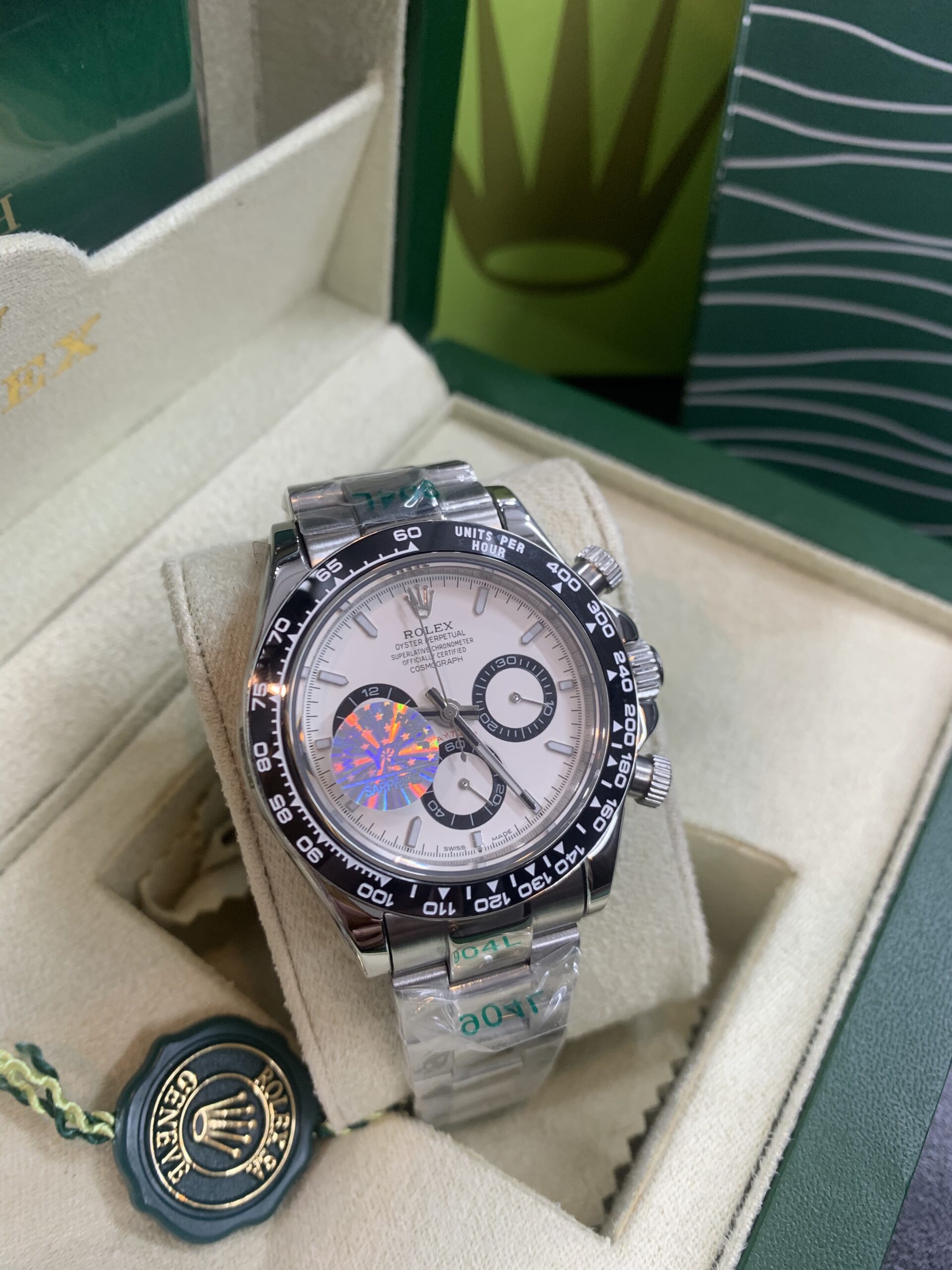 DFBB1BFF-8F2B-46BF-85C9-4005987AF8E3